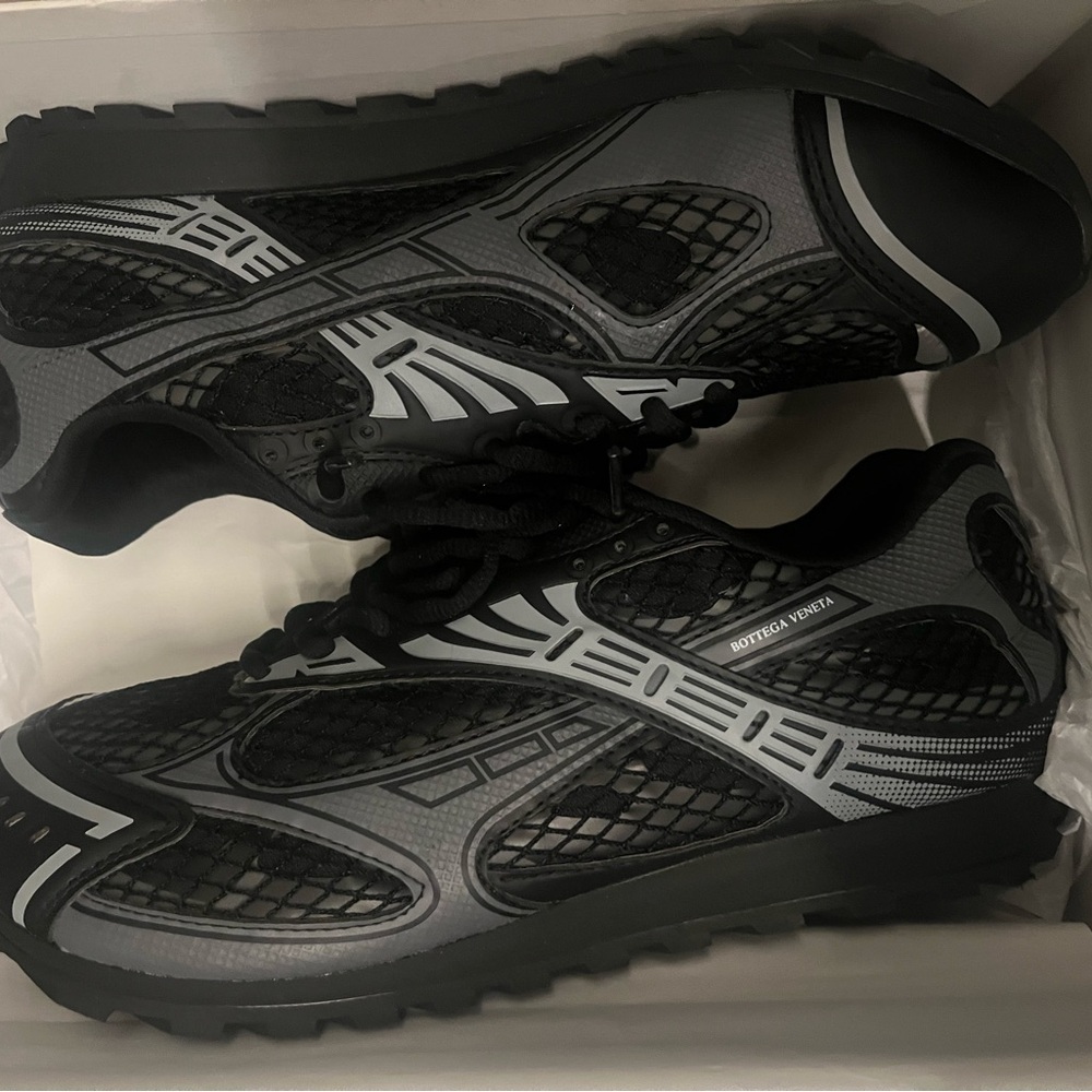 Bottega Veneta Black and Gray Sneakers